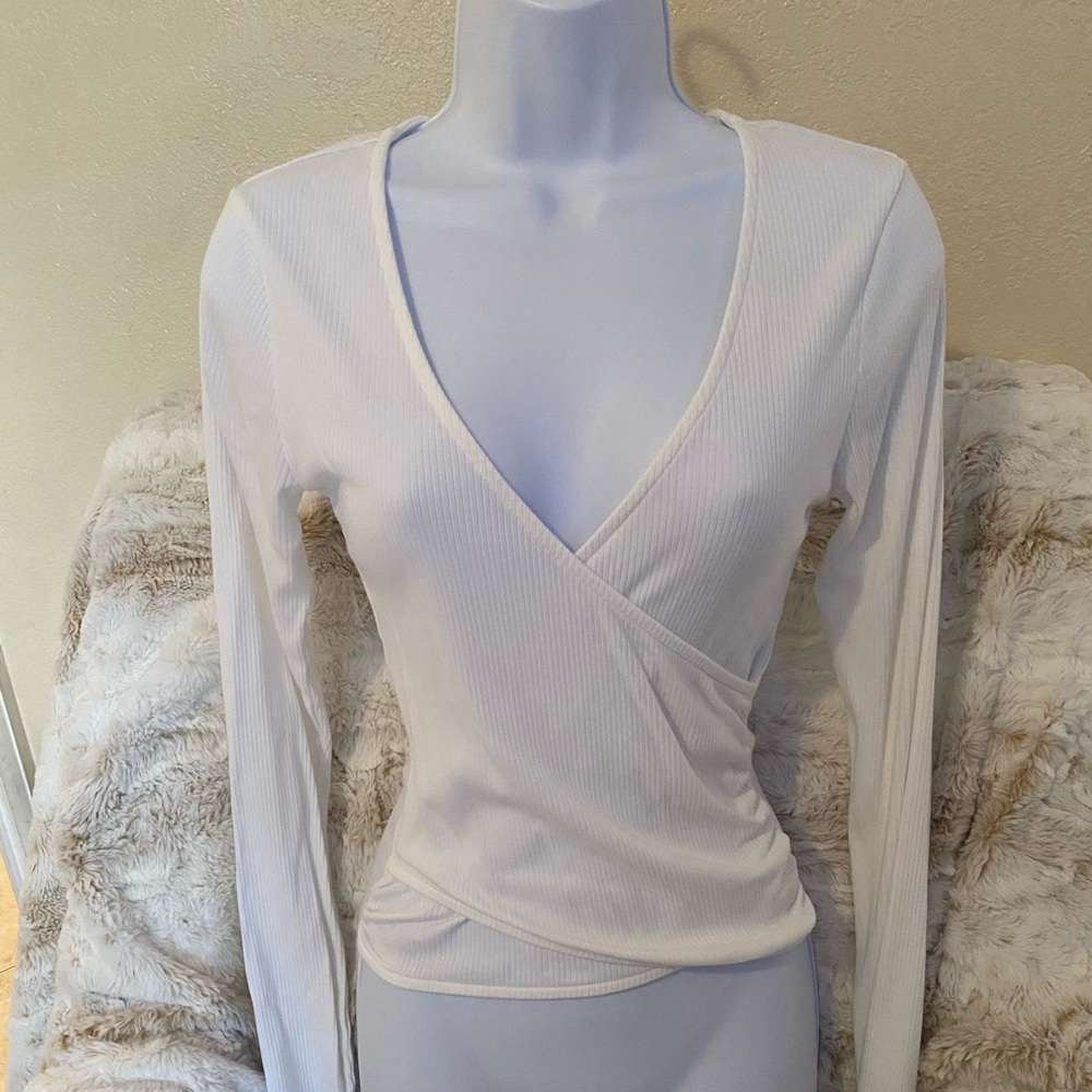 White Bobi Top 🤍